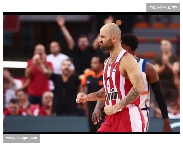 奥林匹亚科斯的辉煌征程揭秘：从希腊联赛霸主到欧洲赛场传奇